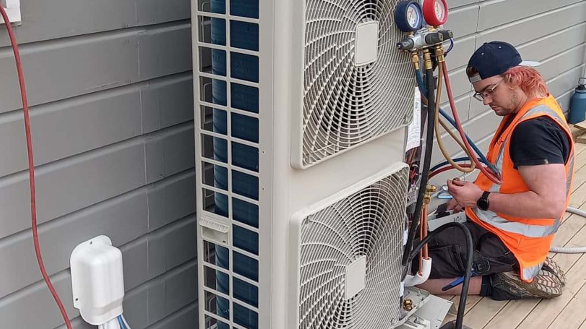 Comfort Cooling - Our Team  NZ Air Conditioning Specialists